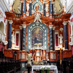 oltarz w kosciele franciszkanow